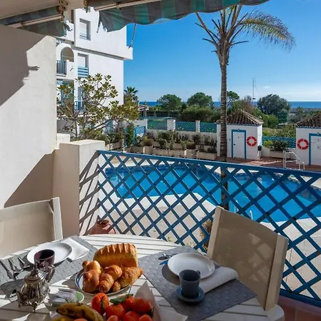 Lägenhet Port Estepona
